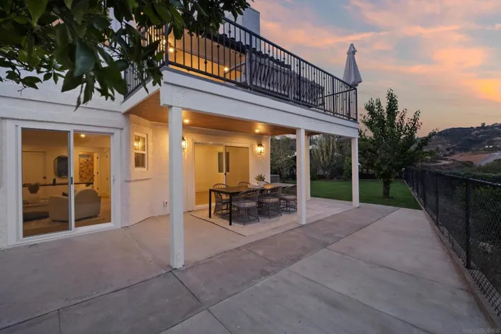 11337 Caprice Pl, Escondido, California 92026