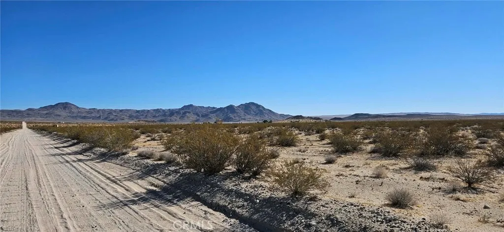 800 Green Rock Mine Rd. Near, Lucerne Valley, California 92356