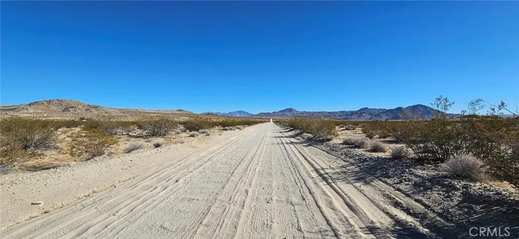 800 Green Rock Mine Rd. Near, Lucerne Valley, California 92356