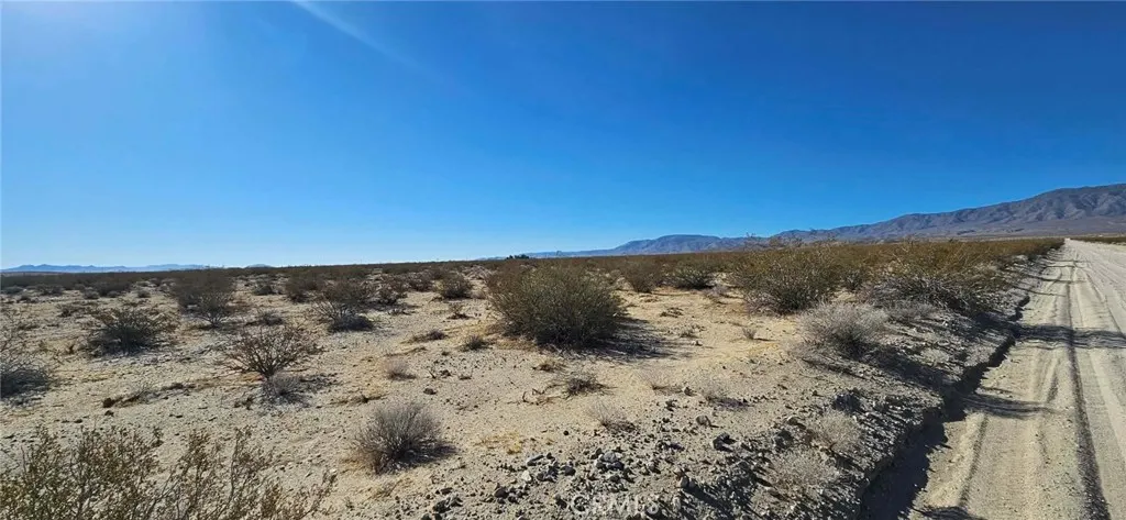800 Green Rock Mine Rd. Near, Lucerne Valley, California 92356