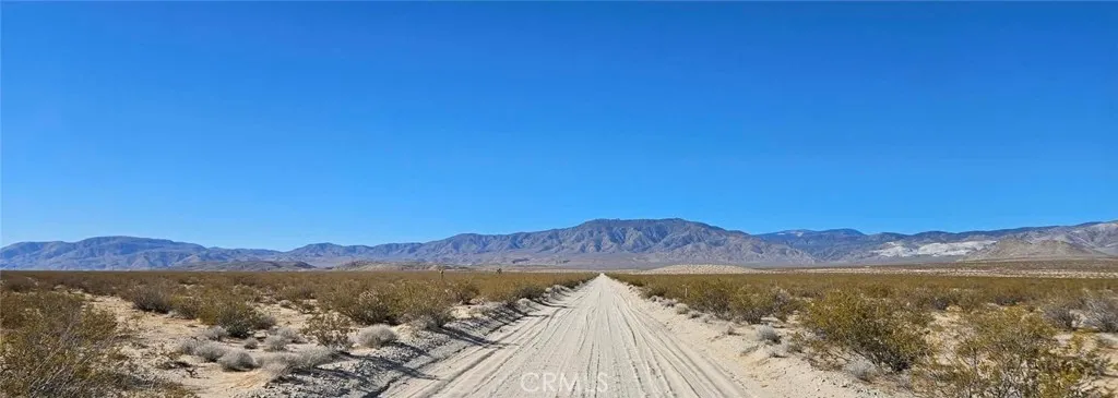 800 Green Rock Mine Rd. Near, Lucerne Valley, California 92356