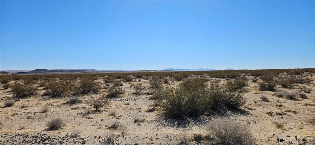 800 Green Rock Mine Rd. Near, Lucerne Valley, California 92356