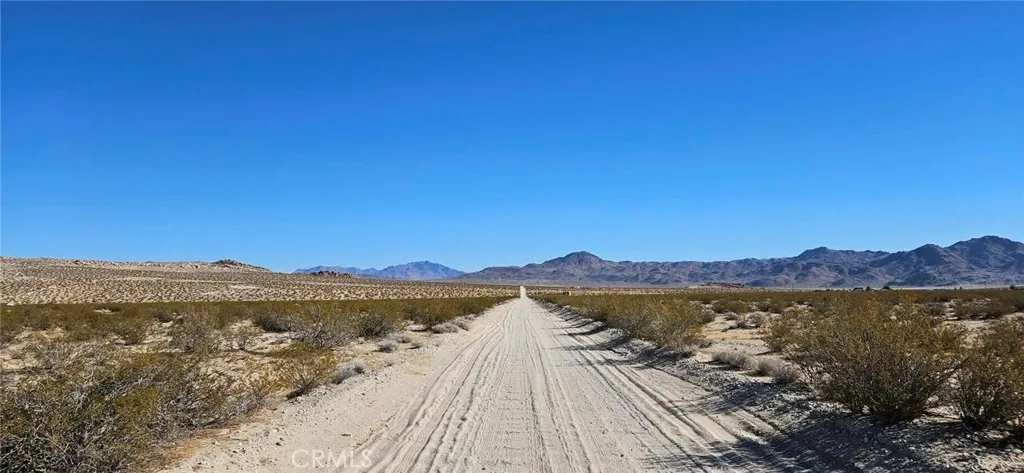 800 Green Rock Mine Rd. Near, Lucerne Valley, California 92356
