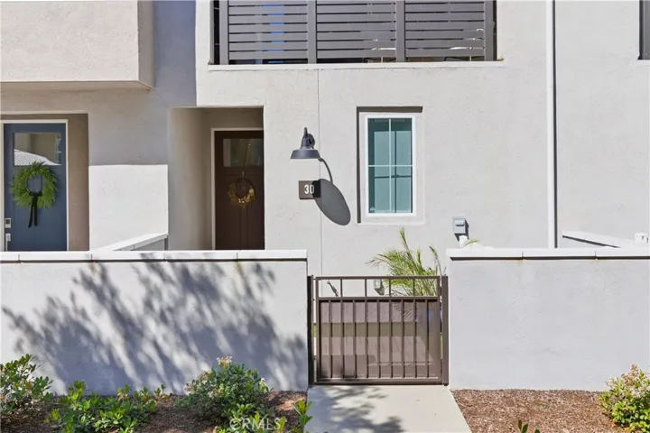 30 Wisteria, Rancho Mission Viejo, California 92694