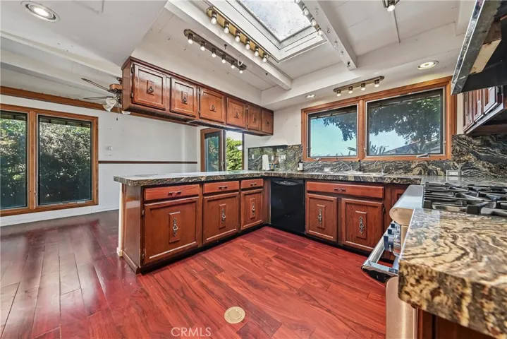 96 Rockinghorse Road, Rancho Palos Verdes, California 90275