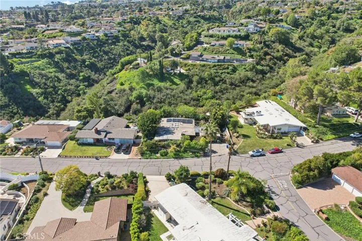96 Rockinghorse Road, Rancho Palos Verdes, California 90275