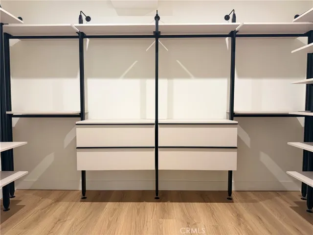 Walk-in Closet