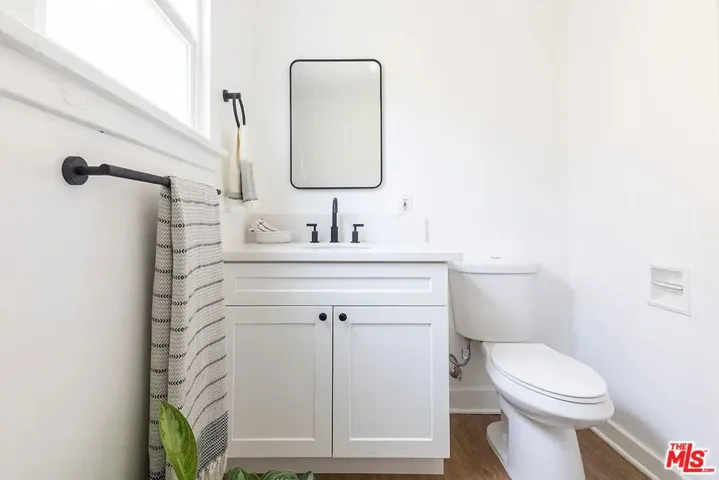 1744 W 36th Place, Los Angeles, California 90018