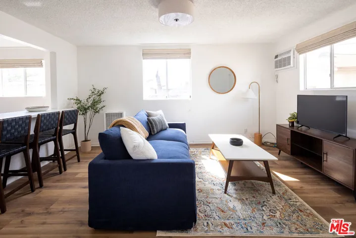 1744 W 36th Place, Los Angeles, California 90018