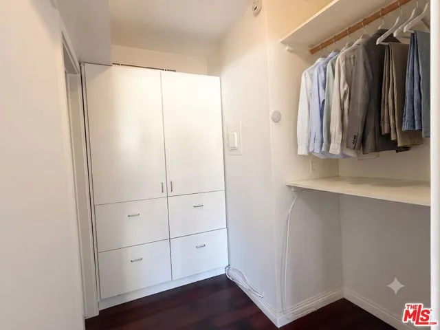 5651 Windsor Way 105, Culver City, California 90230