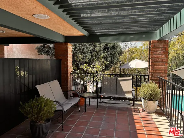 5651 Windsor Way 105, Culver City, California 90230