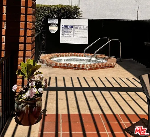 5651 Windsor Way 105, Culver City, California 90230