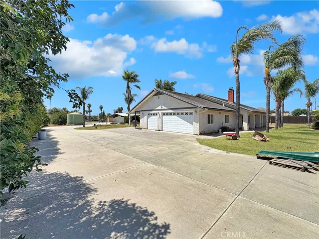 875 Clark, Riverside, California 92501