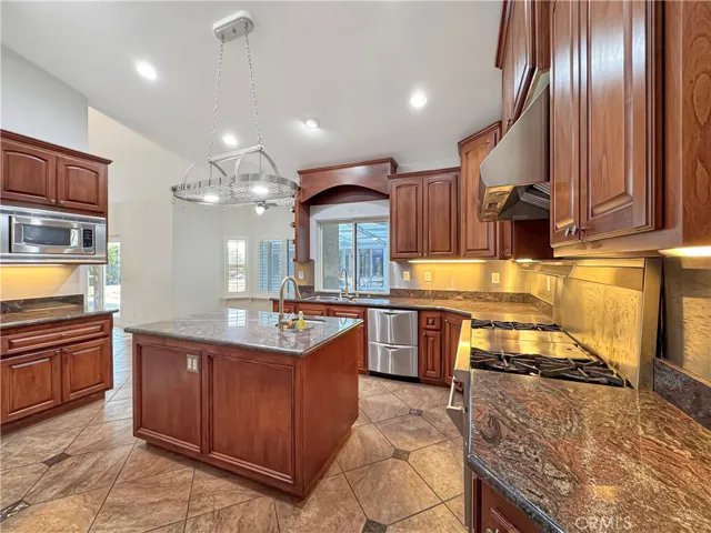 875 Clark, Riverside, California 92501