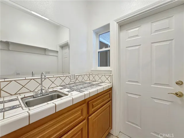 875 Clark, Riverside, California 92501