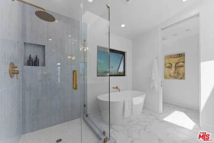 5443 Blackwelder Street, Los Angeles, California 90016