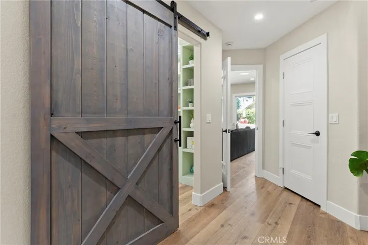 15605 Creekview Trail, Riverside, California 92506