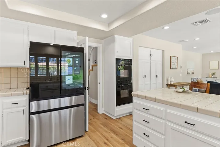 15605 Creekview Trail, Riverside, California 92506