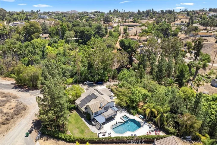 15605 Creekview Trail, Riverside, California 92506