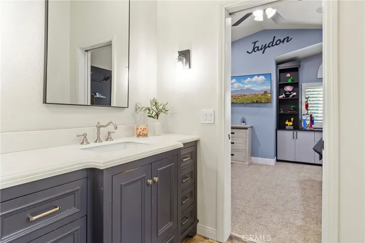 15605 Creekview Trail, Riverside, California 92506