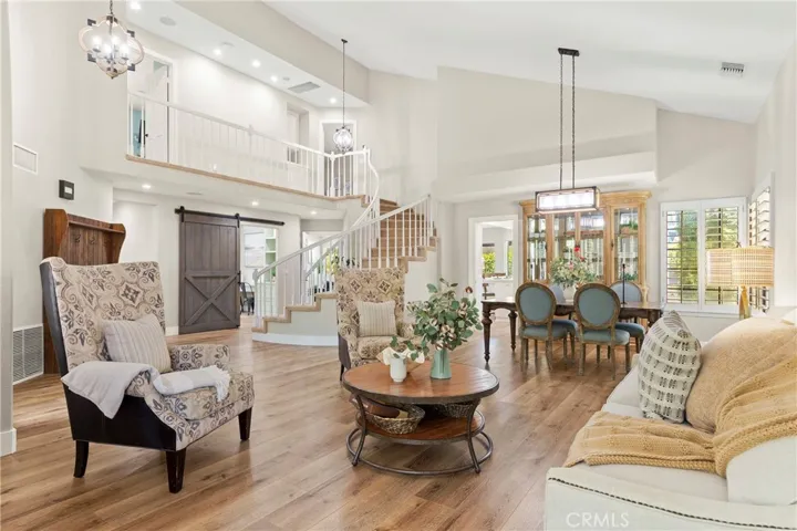 15605 Creekview Trail, Riverside, California 92506
