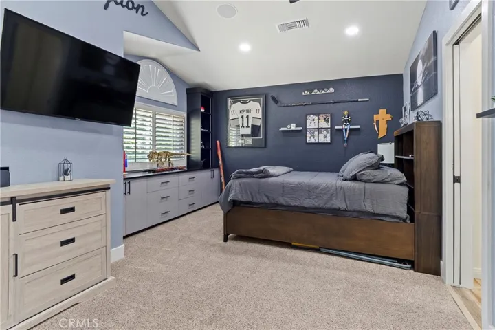 15605 Creekview Trail, Riverside, California 92506