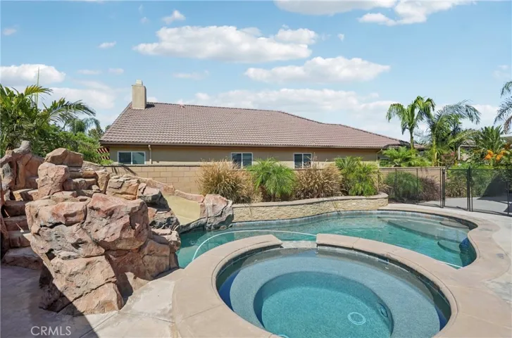 7961 Spaniel Court, Eastvale, California 92880