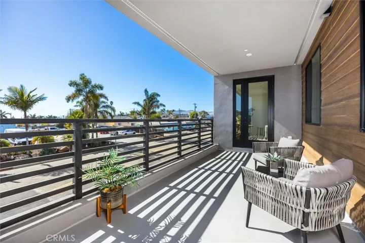 401 W Grand Avenue 202, Grover Beach, California 93433