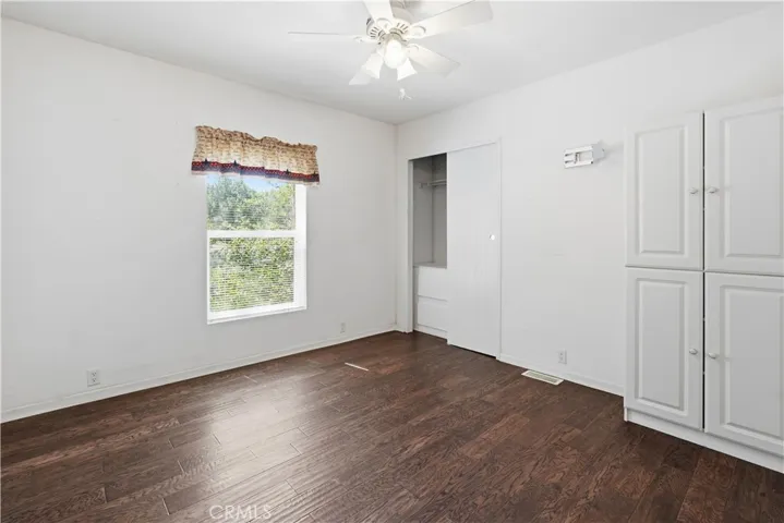 22899 Byron 16, Crestline, California 92325