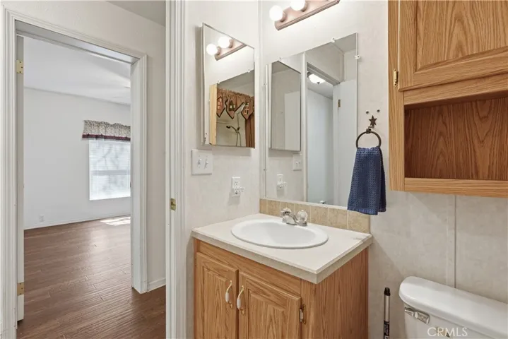 22899 Byron 16, Crestline, California 92325