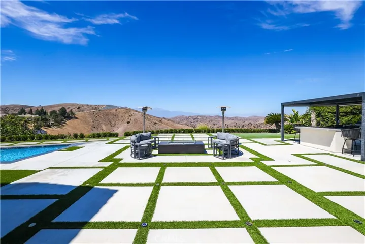 27055 Big Horn Mountain, Yorba Linda, California 92887