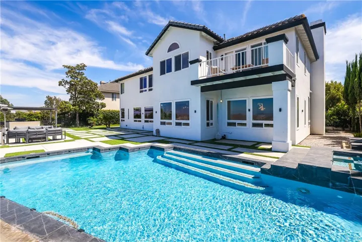 27055 Big Horn Mountain, Yorba Linda, California 92887