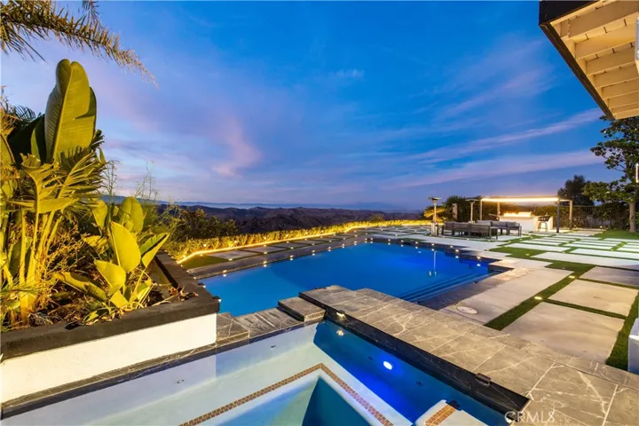 27055 Big Horn Mountain, Yorba Linda, California 92887