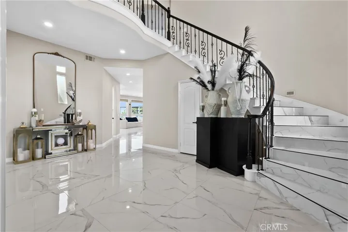 27055 Big Horn Mountain, Yorba Linda, California 92887