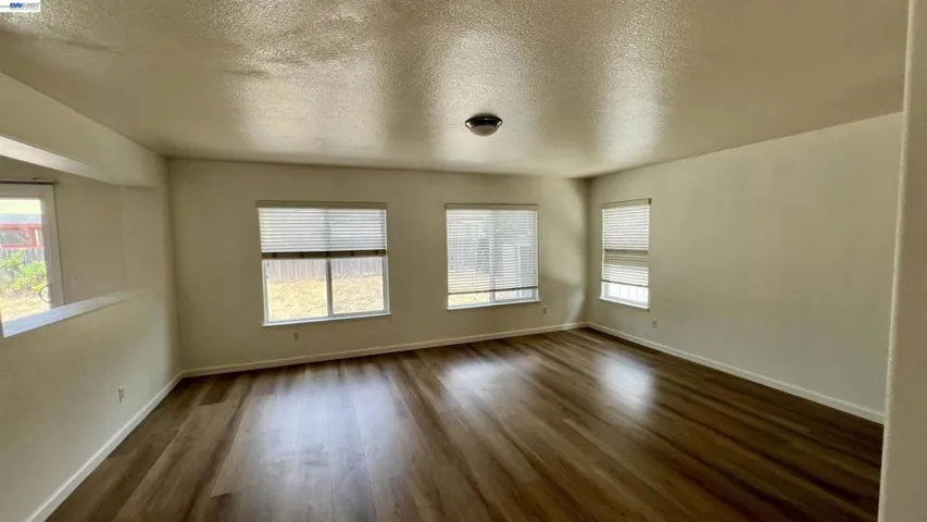 2249 Chamberlain St, Stockton, California 95212