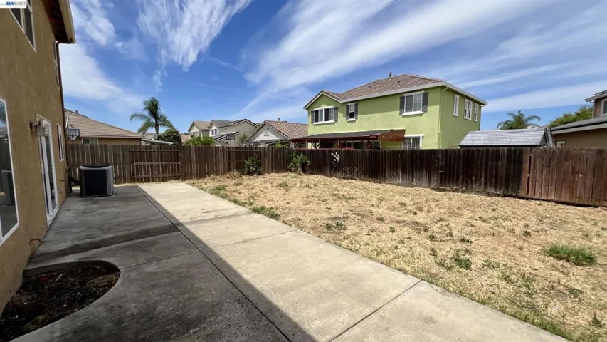 2249 Chamberlain St, Stockton, California 95212