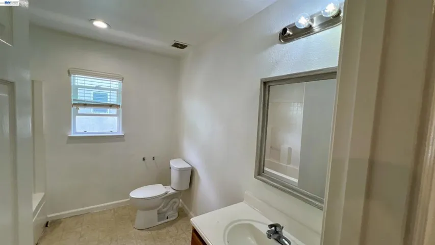 2249 Chamberlain St, Stockton, California 95212