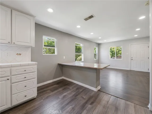 1164 Mentone, Pasadena, California 91103