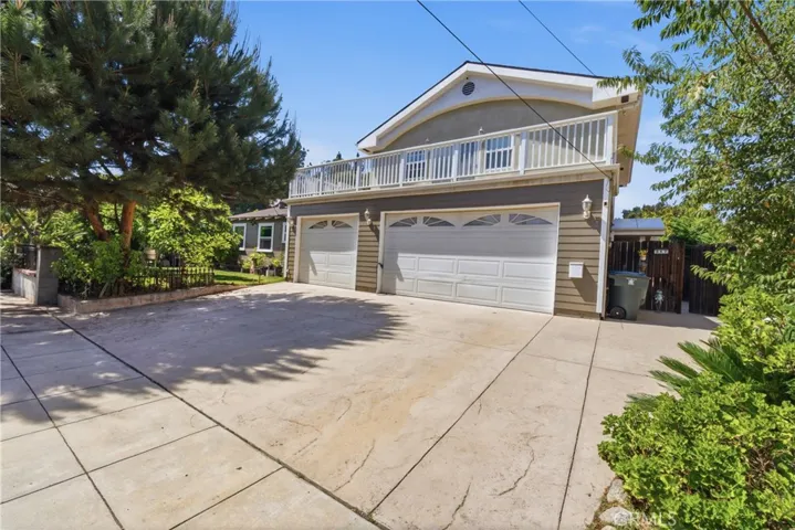 1164 Mentone, Pasadena, California 91103