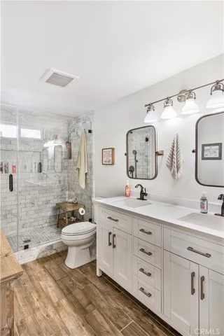742 Sherwood, Redlands, California 92373