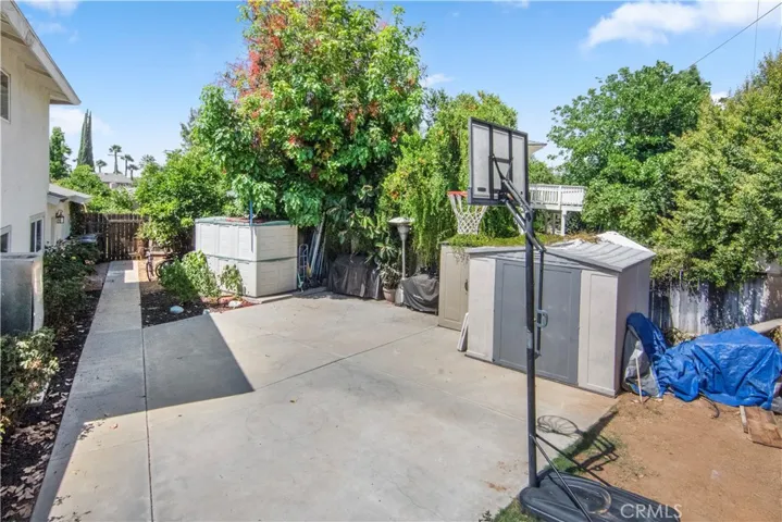 742 Sherwood, Redlands, California 92373