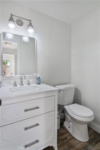 742 Sherwood, Redlands, California 92373