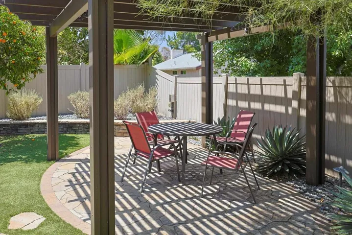 5390 Huaracha Court, Tierrasanta, California 92124