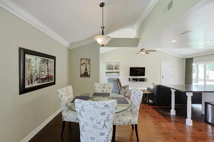 5390 Huaracha Court, Tierrasanta, California 92124