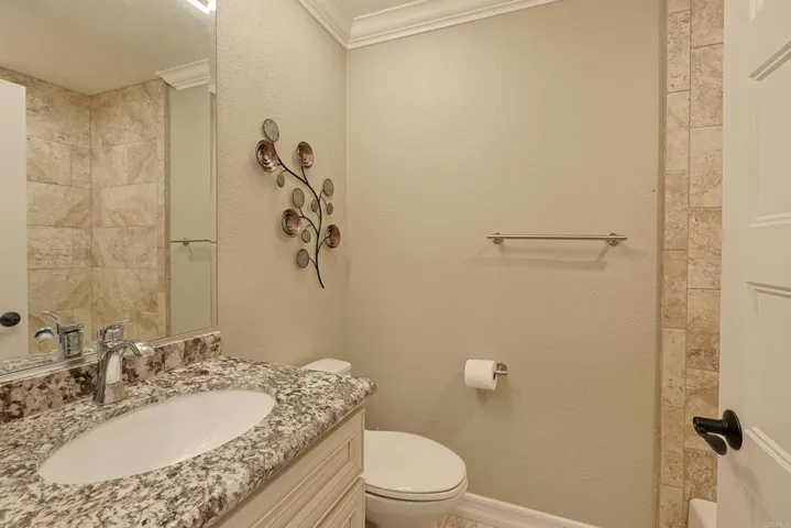 5390 Huaracha Court, Tierrasanta, California 92124