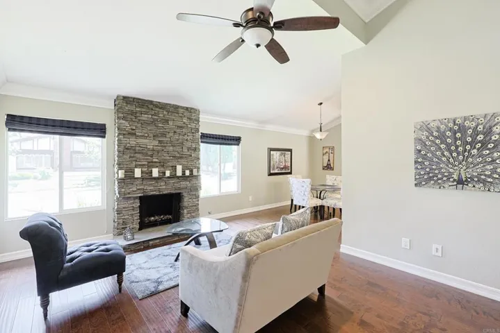 5390 Huaracha Court, Tierrasanta, California 92124