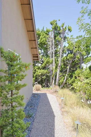 5390 Huaracha Court, Tierrasanta, California 92124