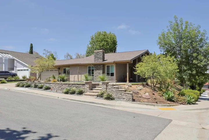 5390 Huaracha Court, Tierrasanta, California 92124