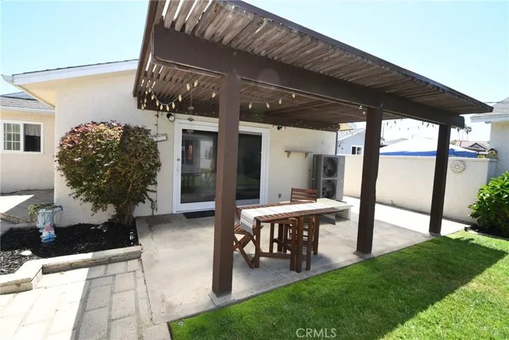 2423 W 233rd Street, Torrance, California 90501