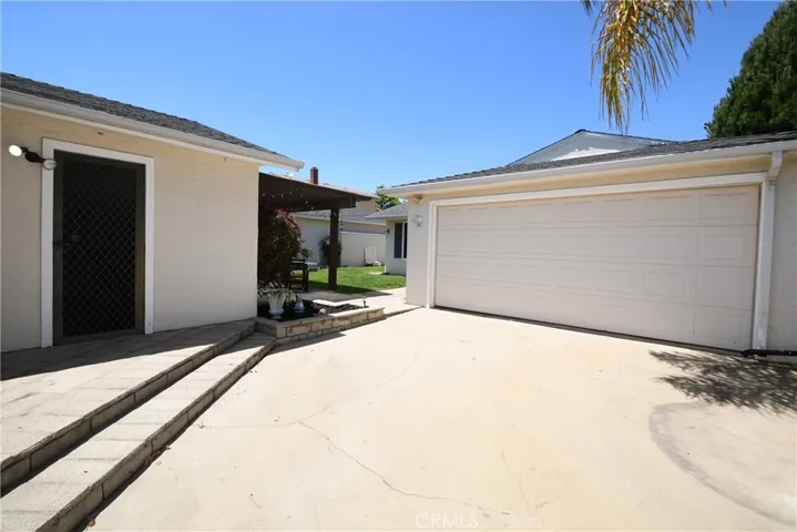 2423 W 233rd Street, Torrance, California 90501